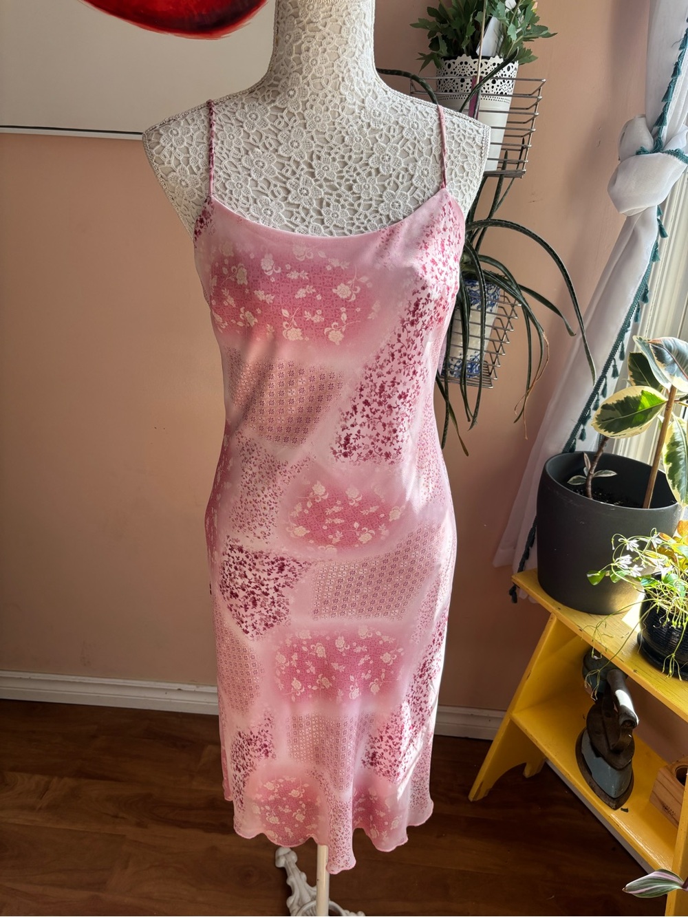 Vintage Pink Floral Slip Dress with Spaghetti Straps - Picture 6 of 15